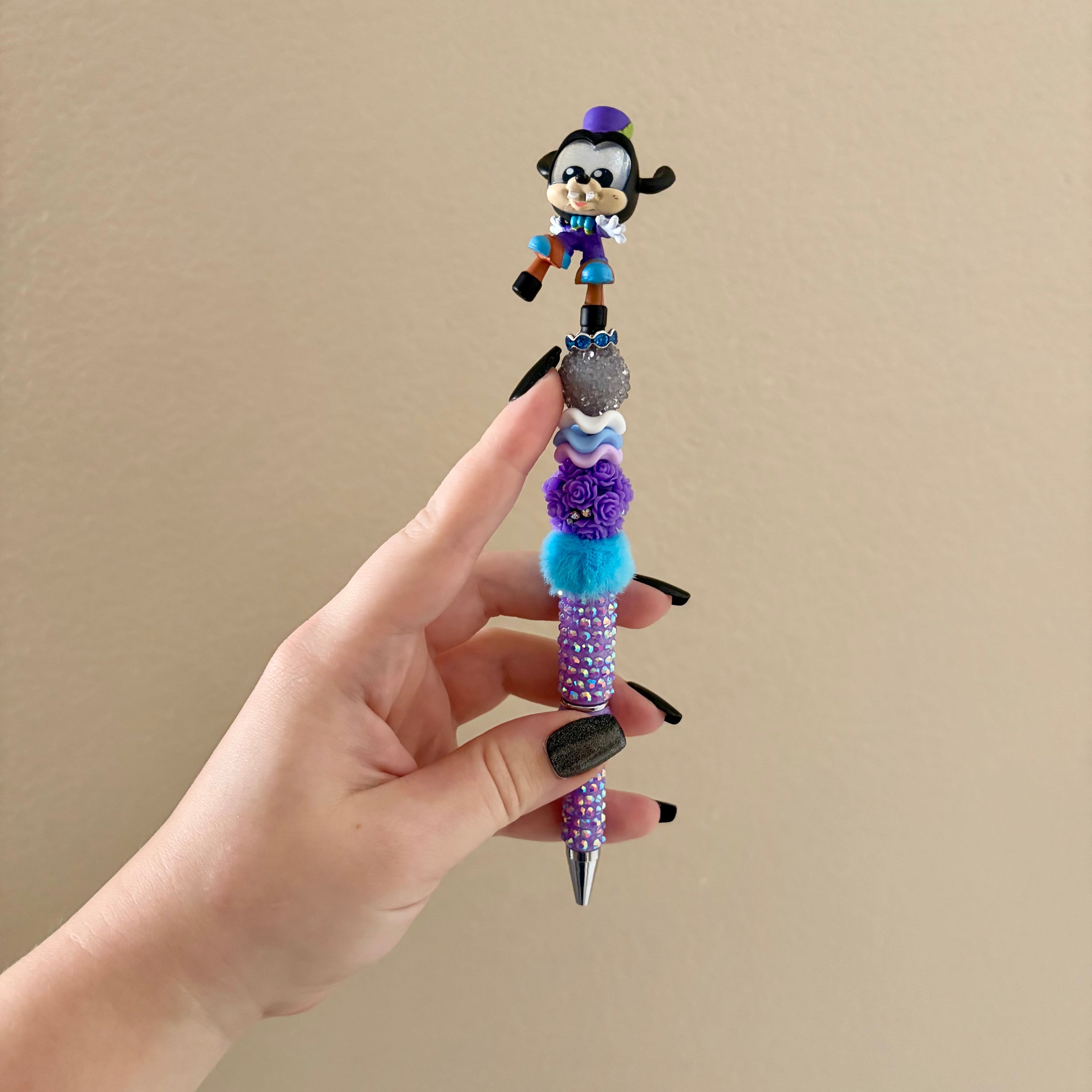 Goofy Pen