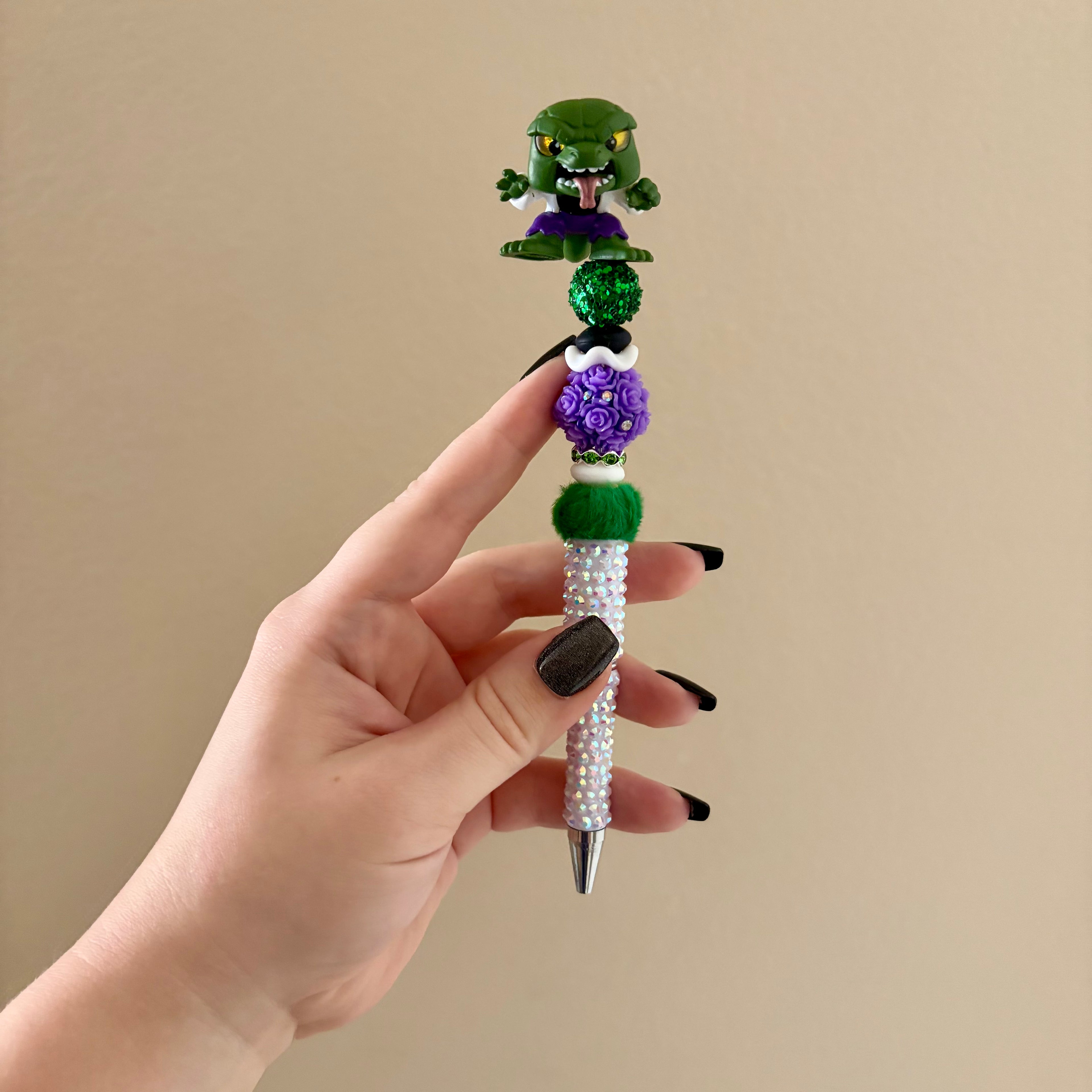 Green Lizard Pen